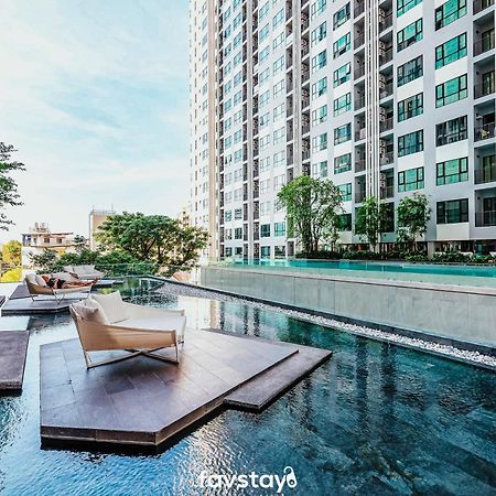 Favstay - The Base Central Pattaya Exterior photo